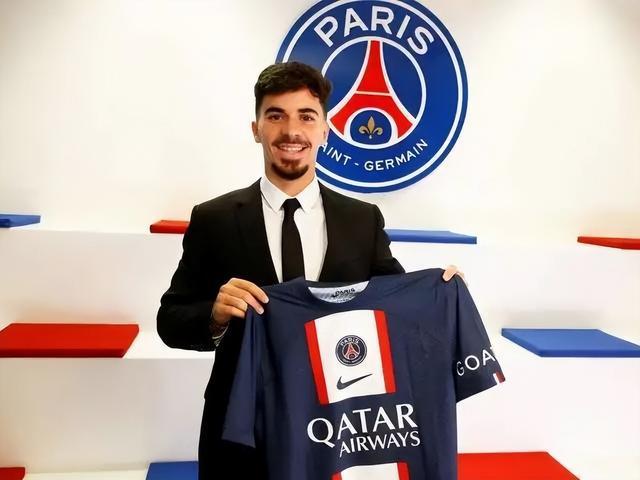 门球队凭借 门球队凭借